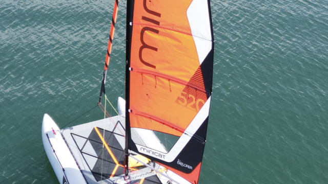 MiniCat 520 Explorer